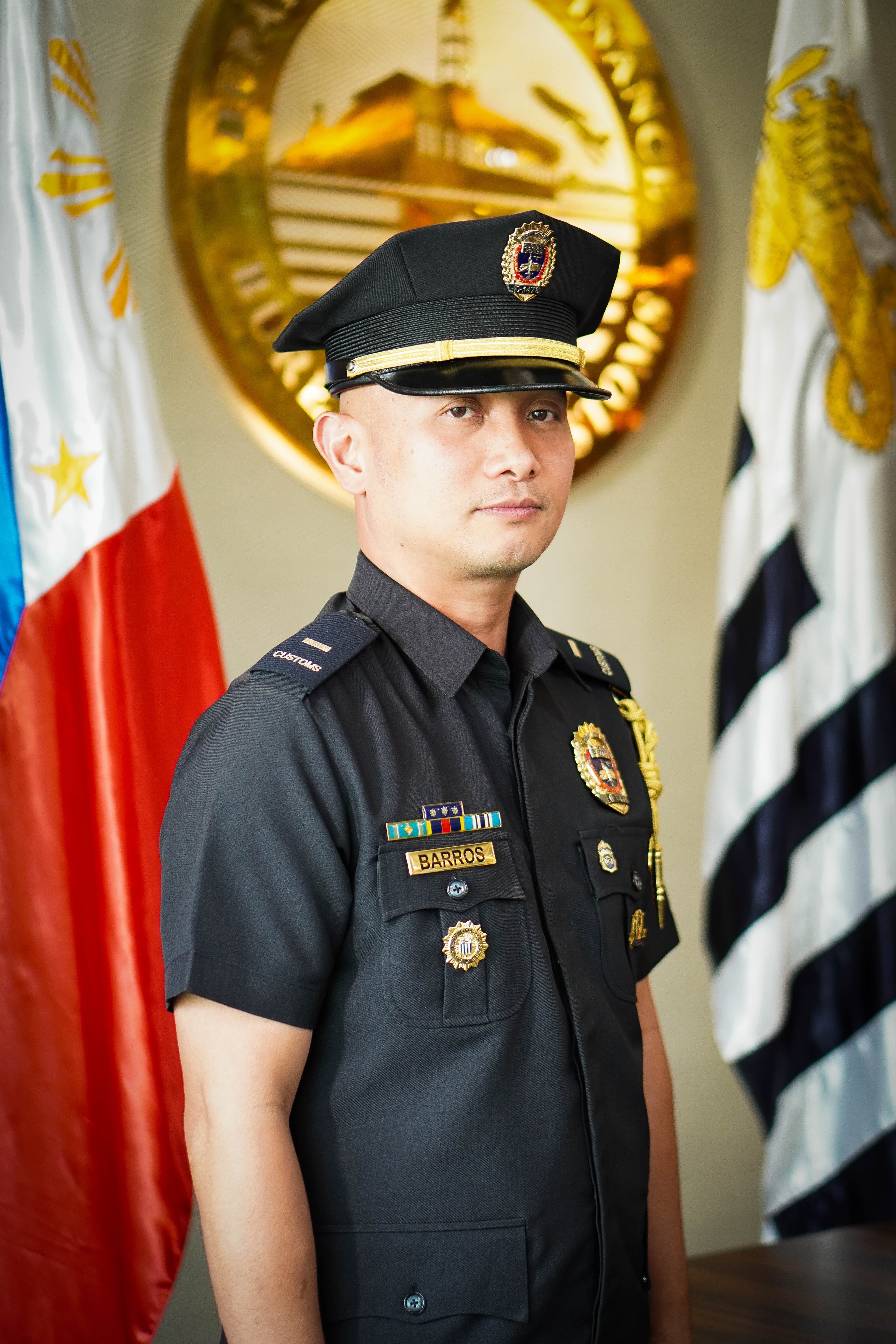 SP/LT Graciano C. Barros II official portrait
